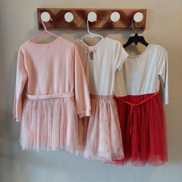 Lot of three girl dresses, size  4, 5, 6 - Picture 2 of 3